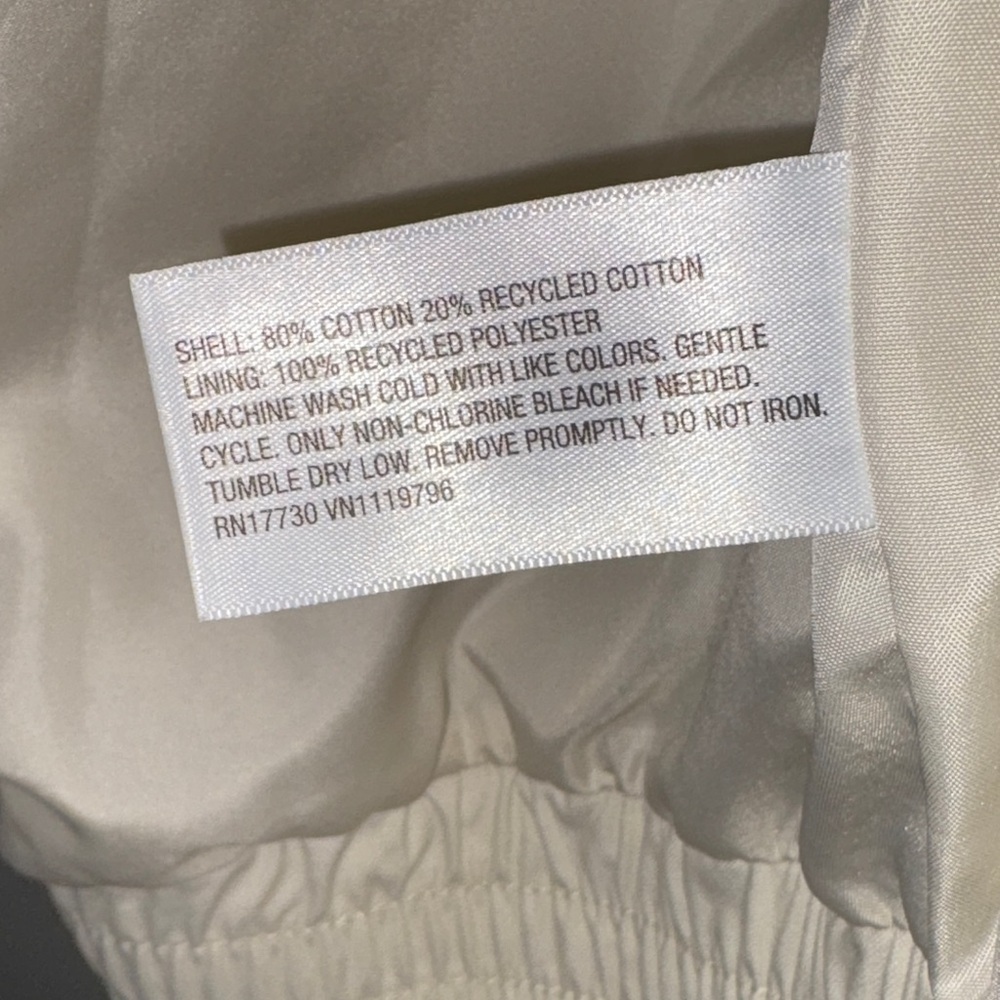 Universal Thread Women's Cream Bomber Jacket - Picture 10 of 10